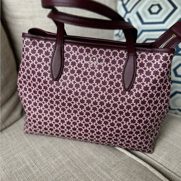 Kate Spade Spade Link Mini Tote NWT - Picture 12 of 17